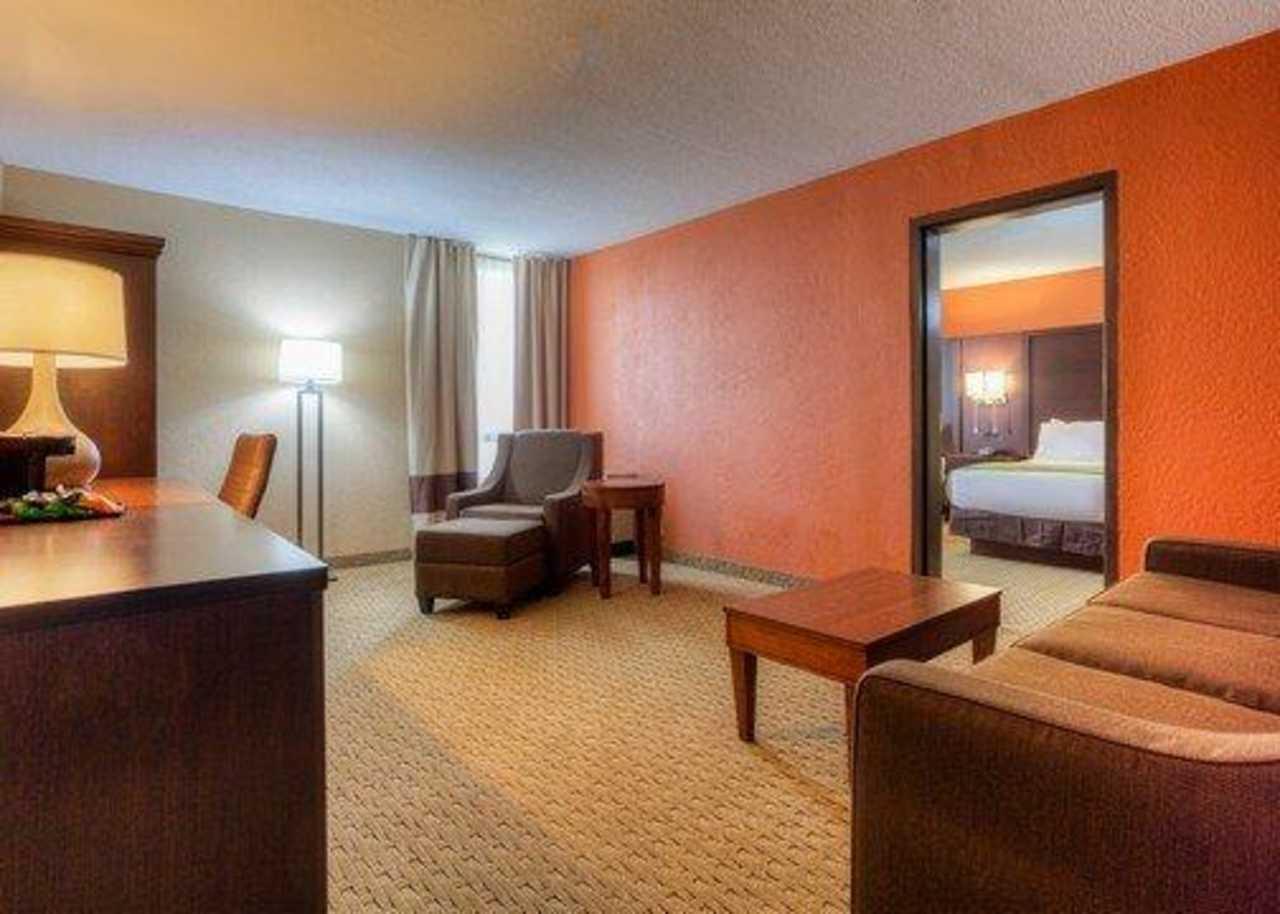 Comfort Inn & Suites Evansville Airport Zewnętrze zdjęcie