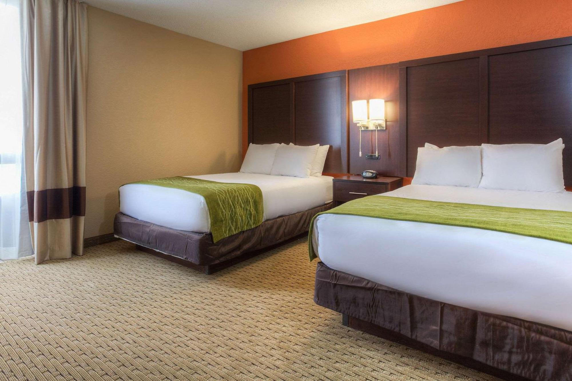 Comfort Inn & Suites Evansville Airport Zewnętrze zdjęcie