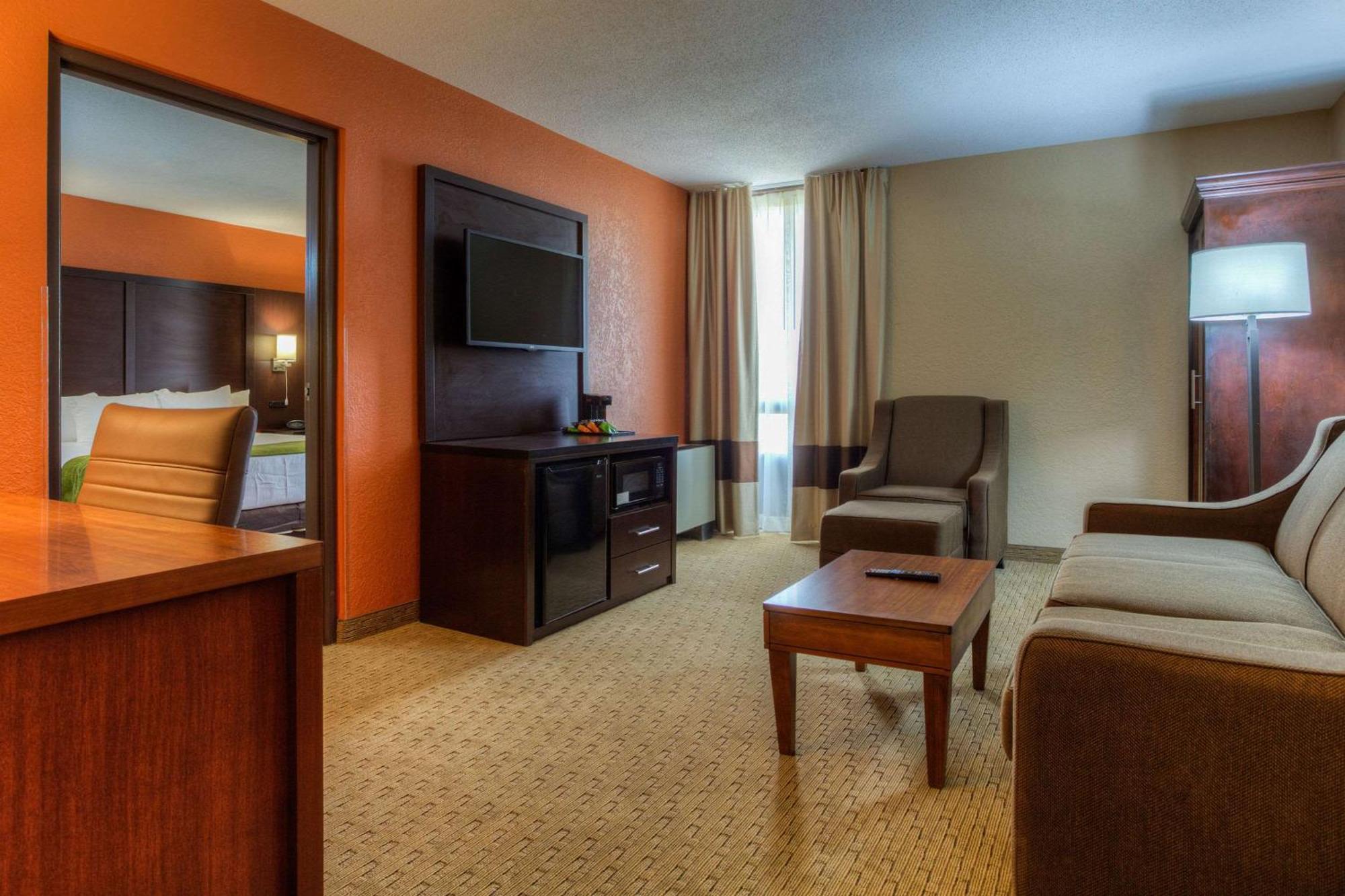 Comfort Inn & Suites Evansville Airport Zewnętrze zdjęcie