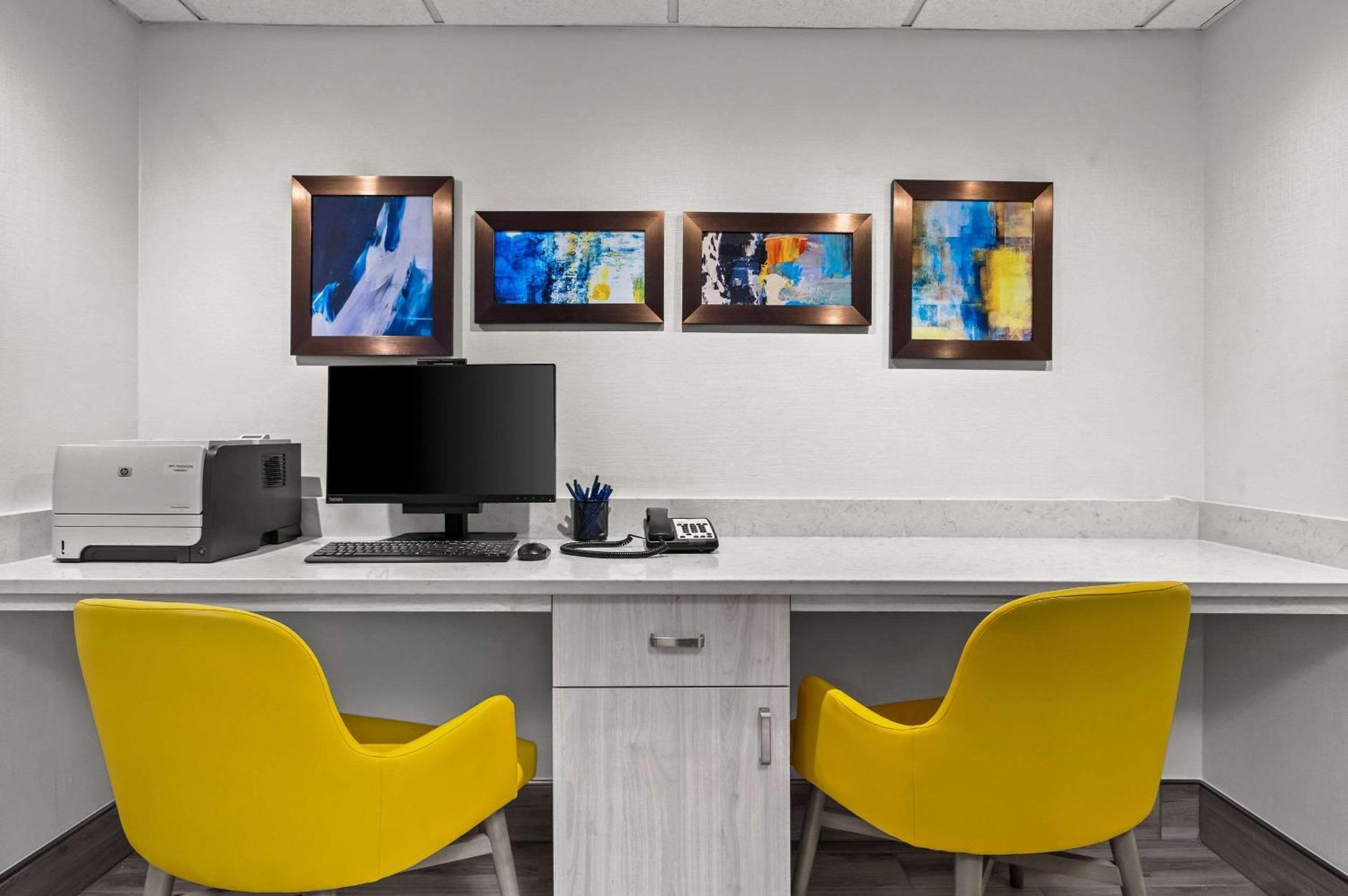 Comfort Inn & Suites Evansville Airport Zewnętrze zdjęcie